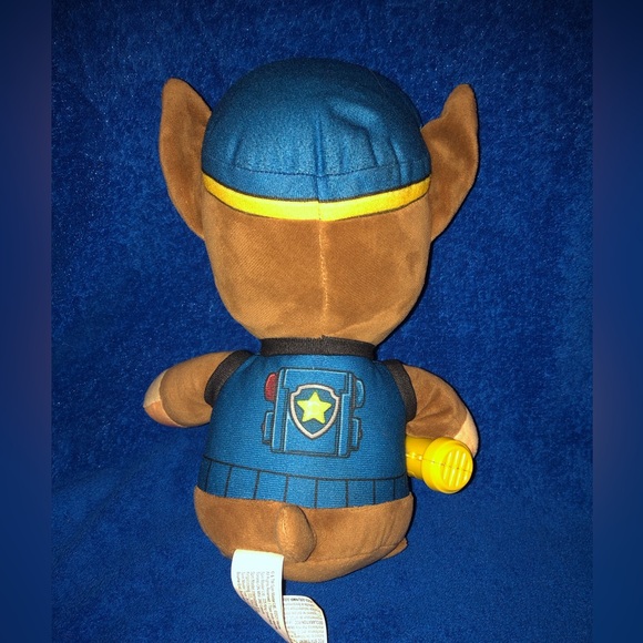 Snuggle Up Chase - Picture 3 of 5